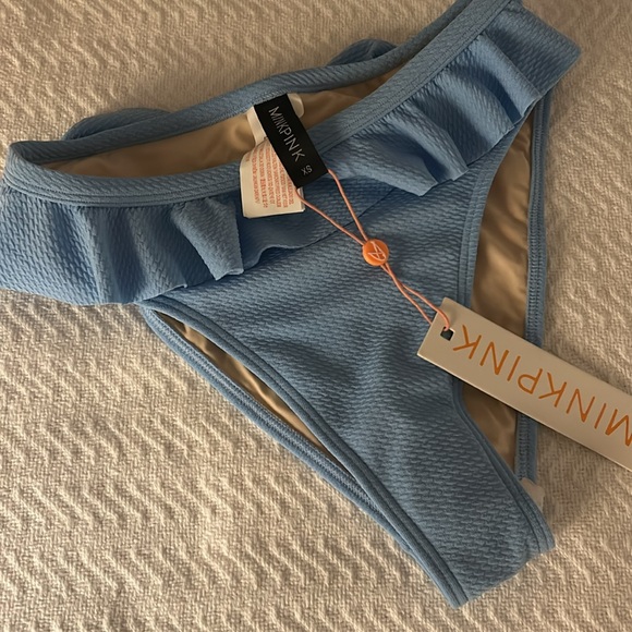 Brand new mink pink ruffled bikini bottoms - Picture 5 of 5